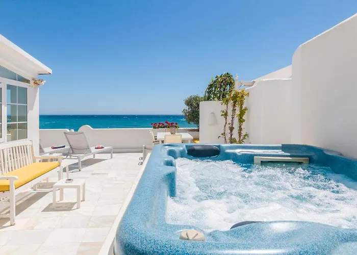 Deluxe With Jacuzzi