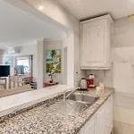 Apartament Deluxe With Jacuzzi *
