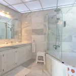 Deluxe With Jacuzzi Apartament *