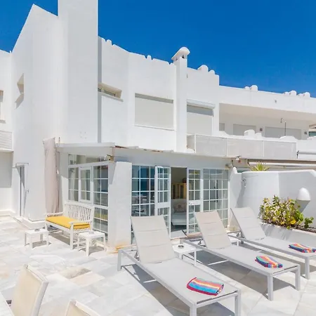 Apartment Deluxe With Jacuzzi Marbella