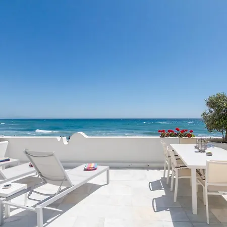 Deluxe With Jacuzzi 아파트 *