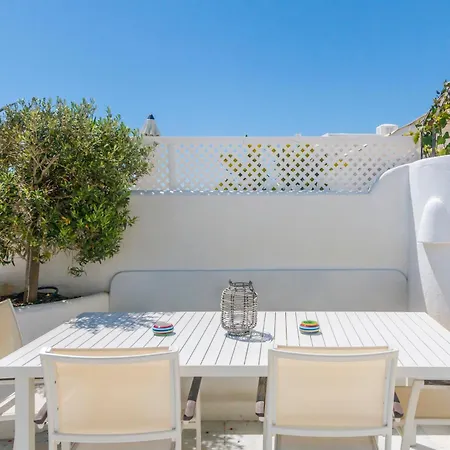 Deluxe With Jacuzzi Marbella