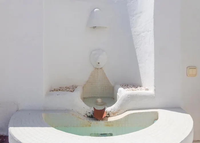 Deluxe With Jacuzzi Apartament